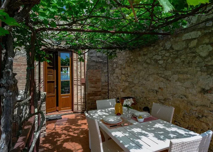 Apartment Casa Vecchia At Montebuoni